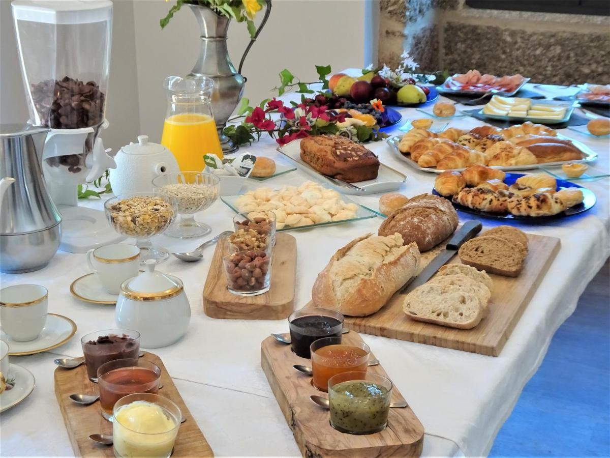 Quinta Da Roda Hotel - Conforto E Tranquilidade No Geres Cela  Kültér fotó