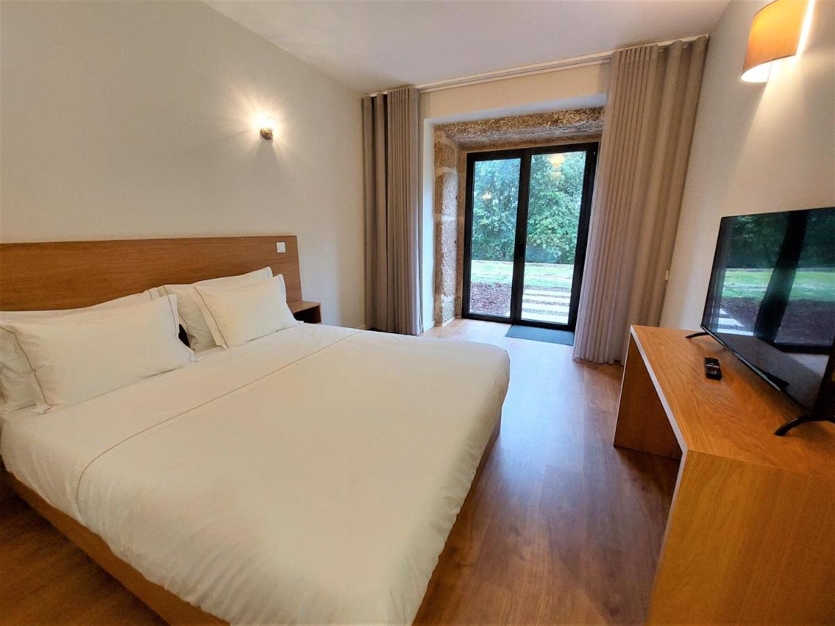 Quinta Da Roda Hotel - Conforto E Tranquilidade No Geres Cela  Kültér fotó